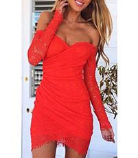 Off The Shoulder Lace Dress – Dropped Sleeves / Red / Strapless